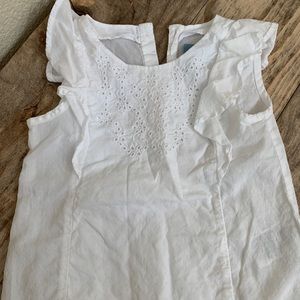 Eyelet top, good condition